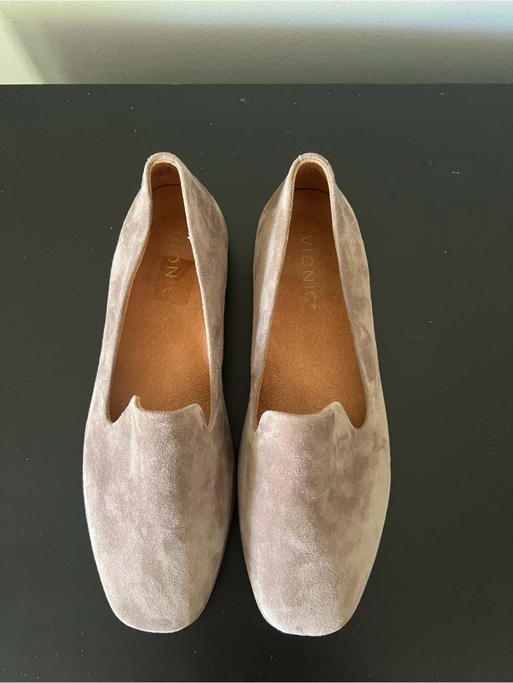 Vionic Willa 2.0 Dark Sand Nubuck Leather Loafers - Women's 9.5 - NWOT